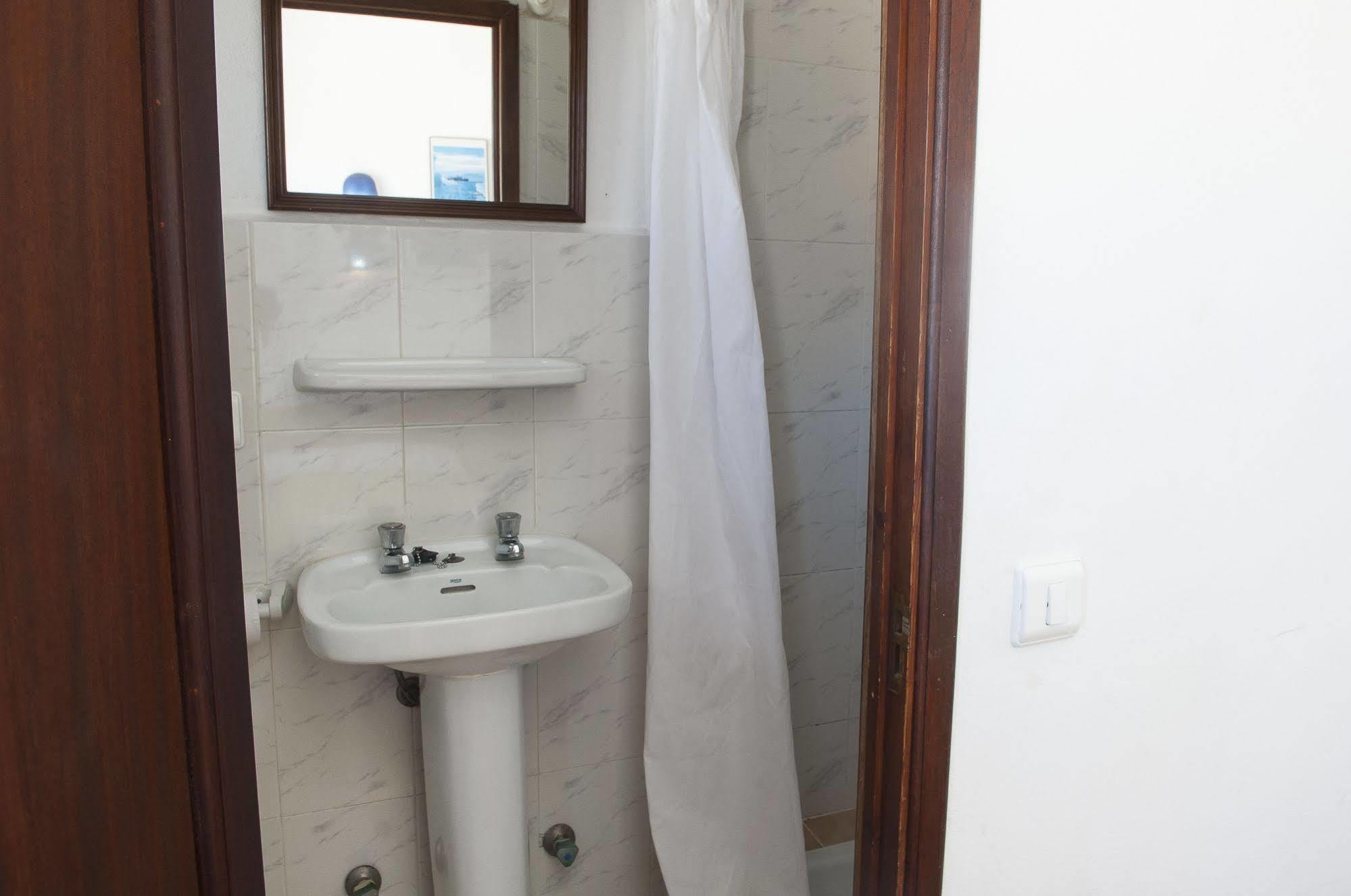 Surfing Concept Hostel Cala Ratjada  Buitenkant foto