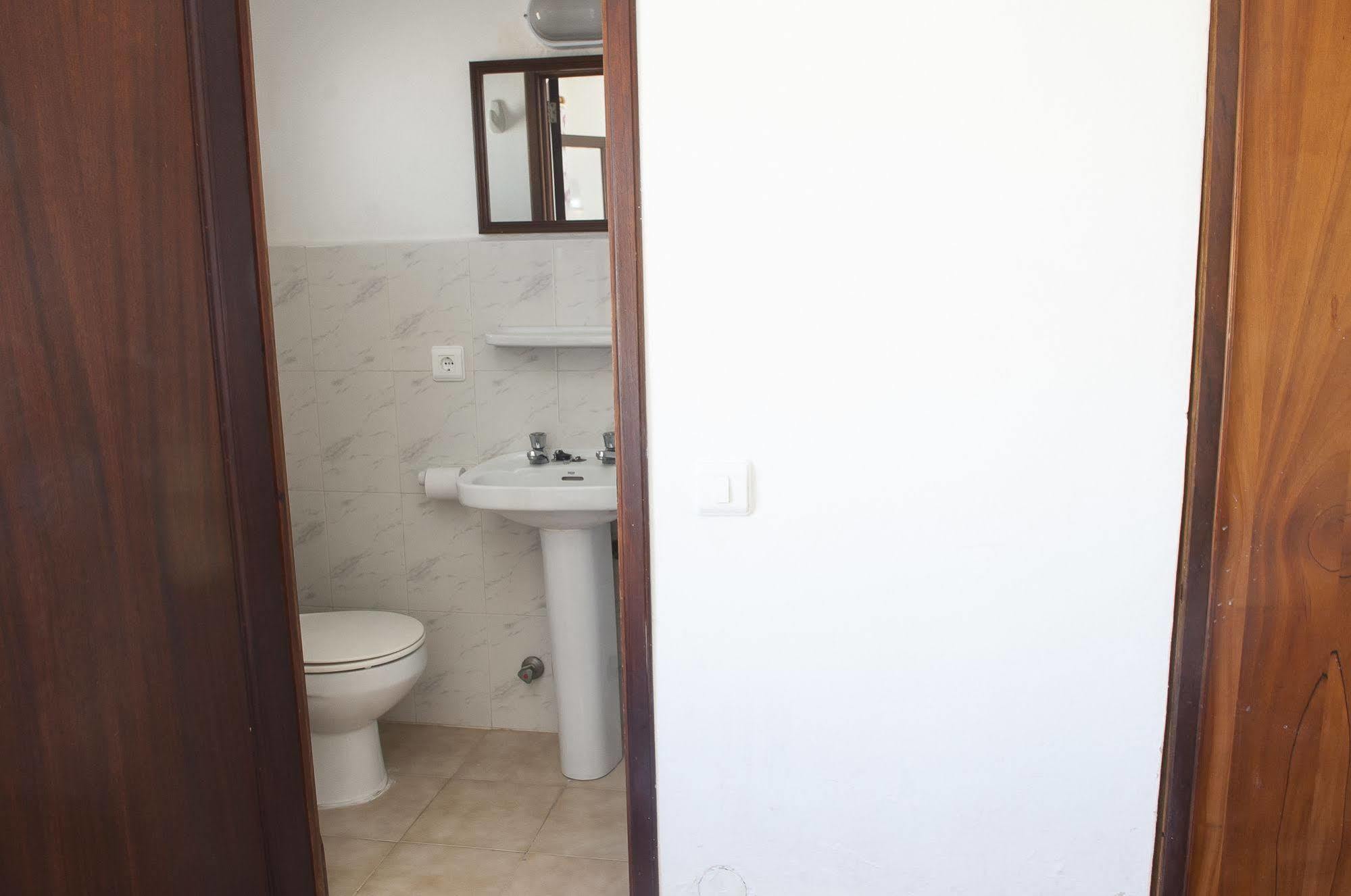 Surfing Concept Hostel Cala Ratjada  Buitenkant foto